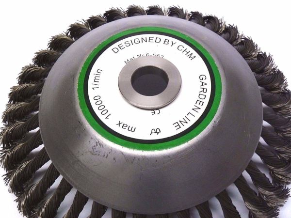 Unkrautbürste gezopft mit Adapterset M 8 und Reduzierring 20 mm