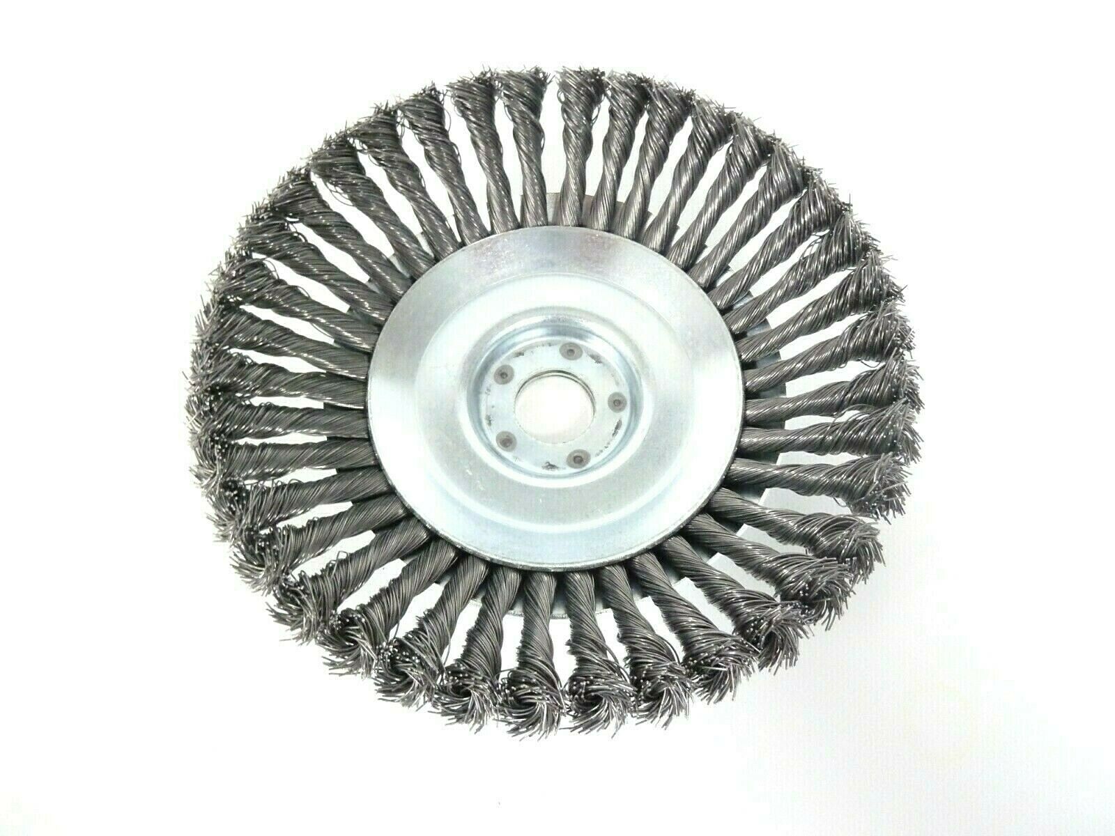 Unkrautbürste gezopft mit Adapterset M 8 und Reduzierring 20 mm
